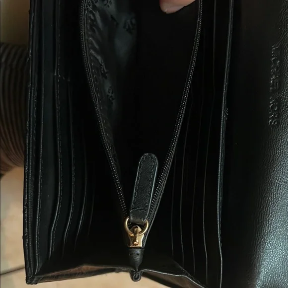 Michael Kors Black Quilted Wallet with Gold Clasp - Picture 8 of 11